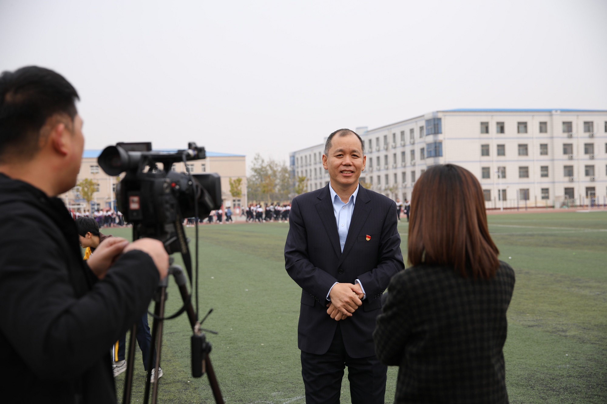 “多一张笑脸 多一份希望”携手同行,共筑未来| 华体会体育走进青县一中